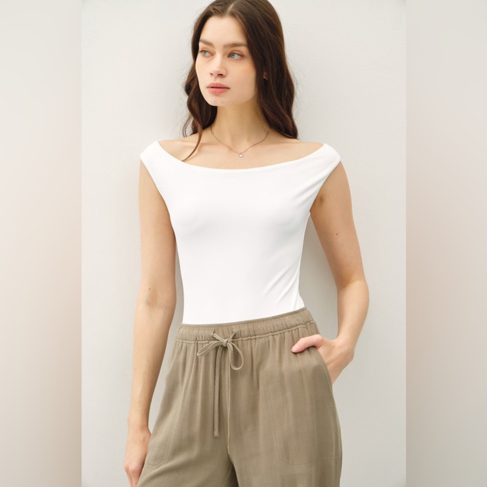 320B- WHITE. Elegant Off-Shoulder Bodysuit
